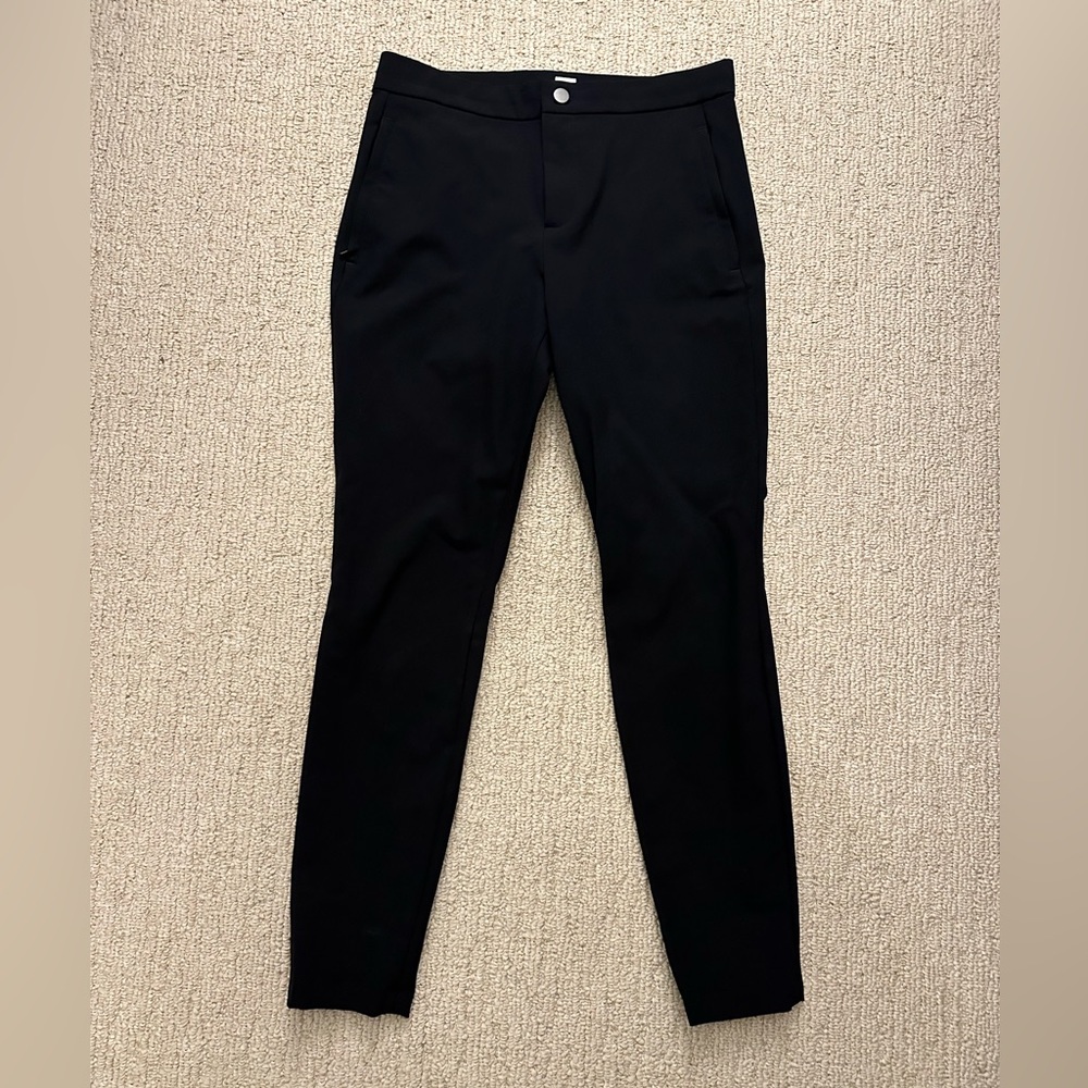 Black Gap skinny high rise pant, size 6